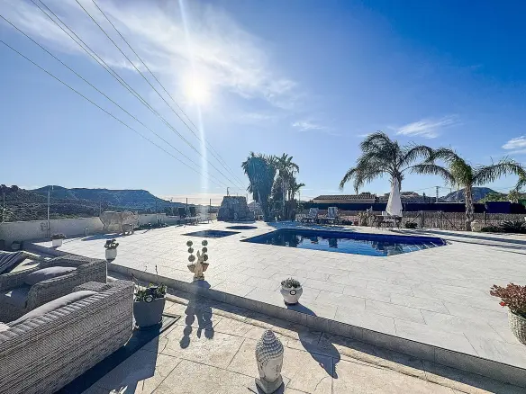 5-bedroom Detached Villa In Jijona, Spain (190 M²)