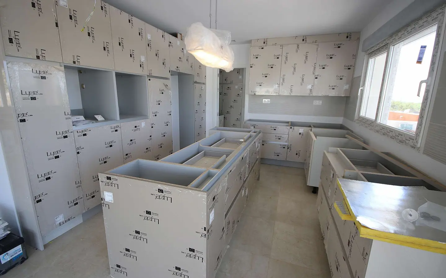 4-bedroom Detached Villa In Pinoso, Spain (220 M²)
