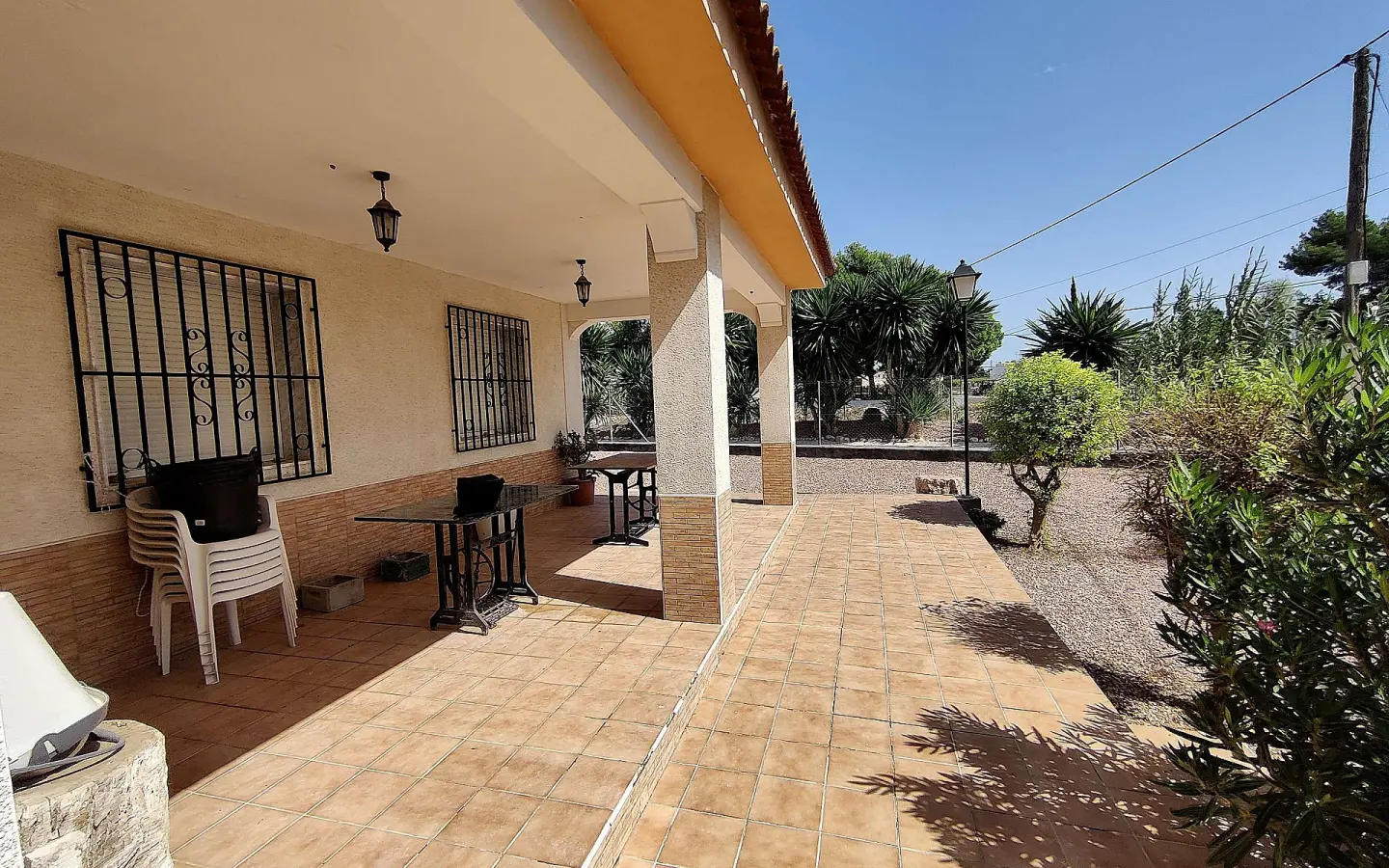 3-bedroom Detached Villa In Crevillente, Spain (250 M²)