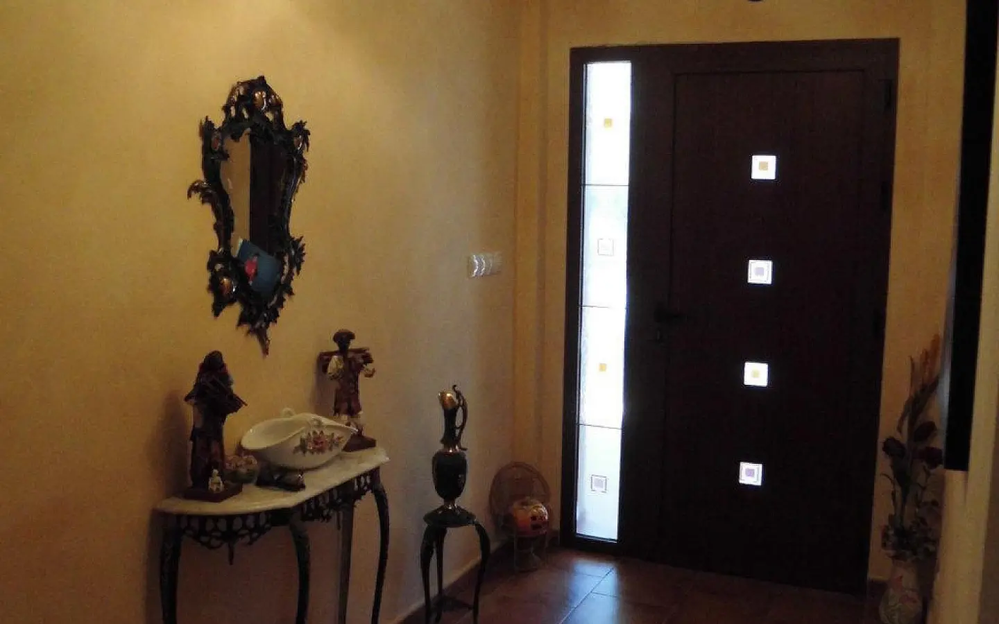 3-bedroom Detached Villa In Pinoso, Spain (211 M²)