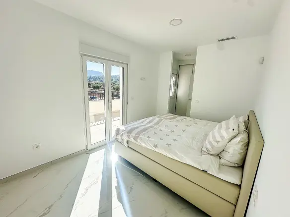 4-bedroom Detached Villa In Pinoso, Spain (180 M²)