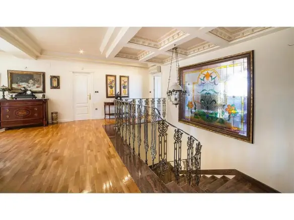 6-bedroom Detached Villa In Yecla, Spain (714 M²)