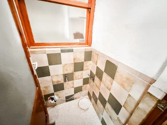 3-bedroom Townhouse In Pinoso, Spain (190 M²)
