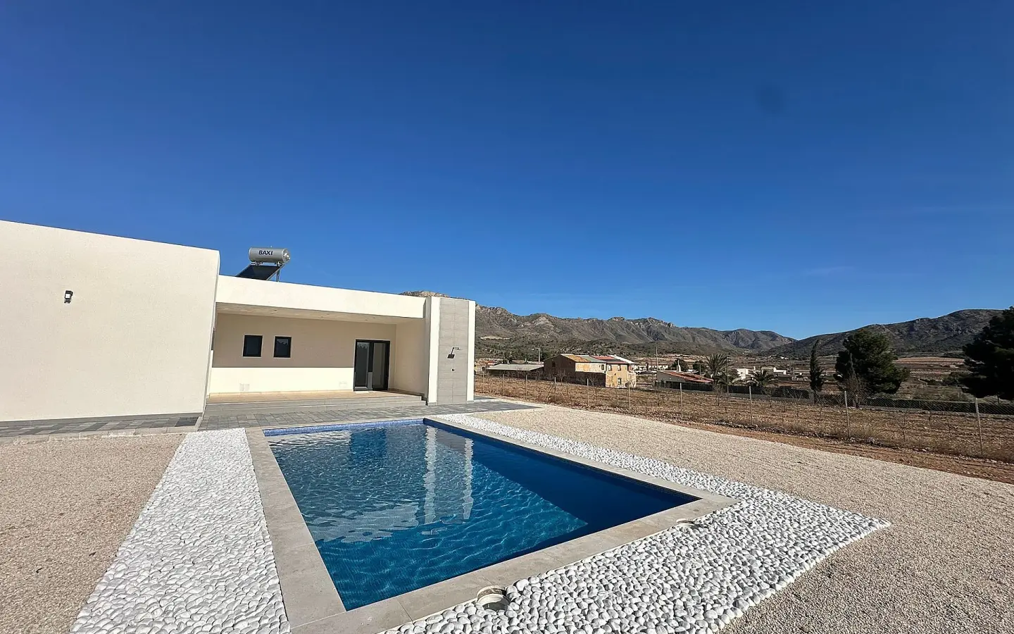 3-bedroom Detached Villa In El Cantón, Spain (190 M²)