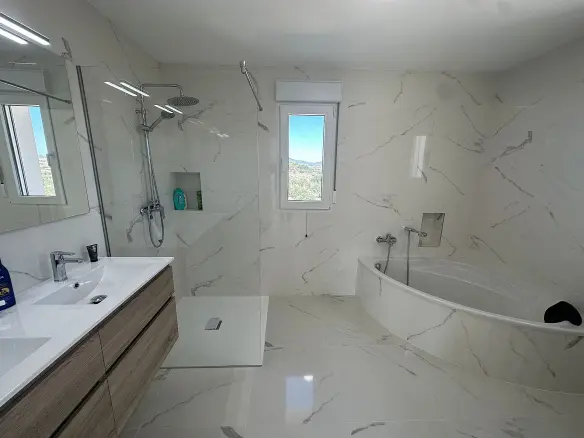 4-bedroom Detached Villa In Pinoso, Spain (180 M²)