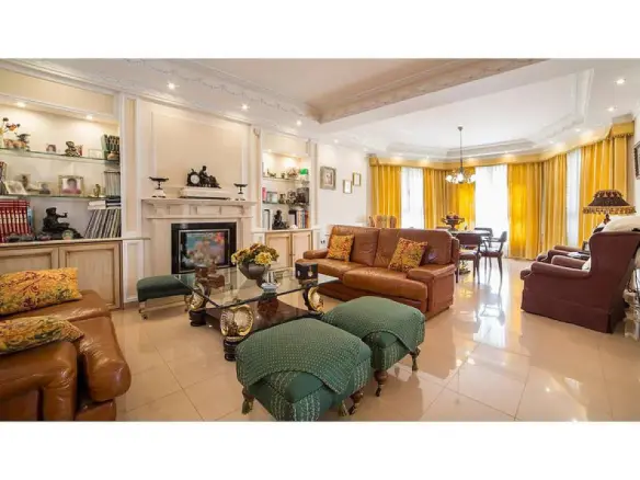6-bedroom Detached Villa In Yecla, Spain (714 M²)