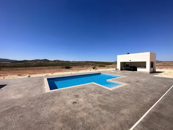 4-bedroom Detached Villa In Pinoso, Spain (165 M²)