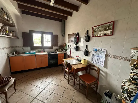 9-bedroom Country House In Novelda, Spain (414 M²)