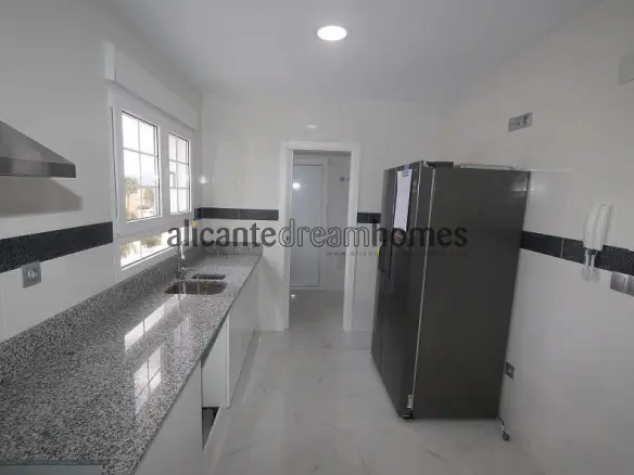 4-bedroom Detached Villa In Pinoso, Spain (212 M²)