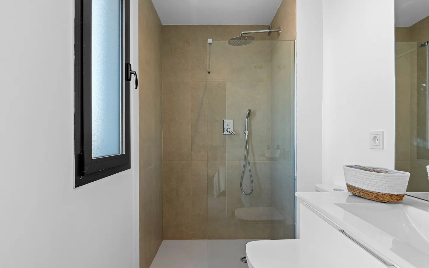 2-bedroom Apartment In Mar De Cristal, Spain (107 M²)