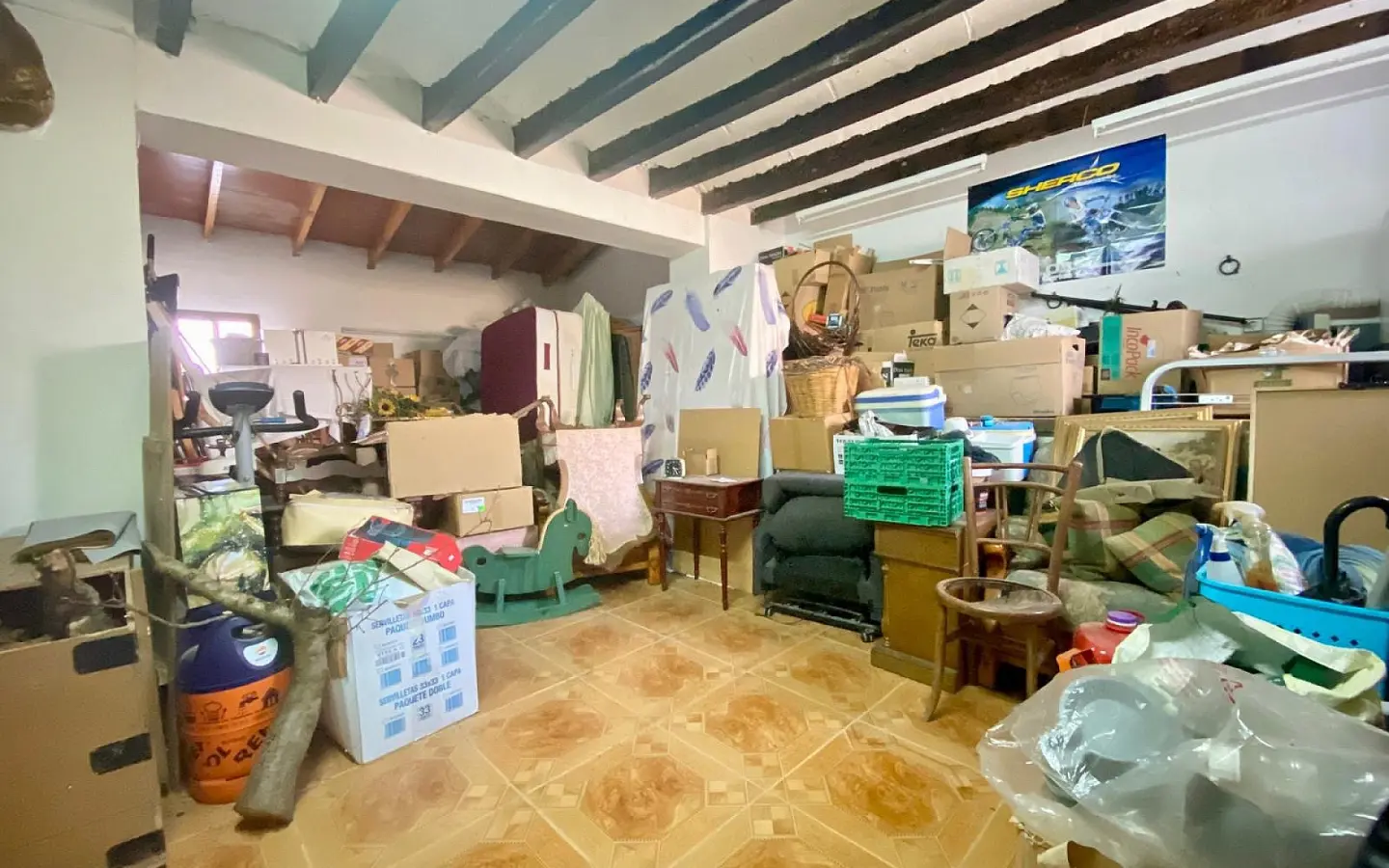 7-bedroom Country House In Yecla, Spain (350 M²)