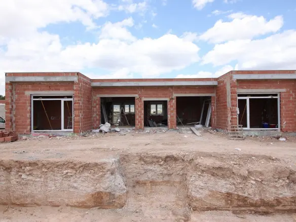 3-bedroom Detached Villa In Pinoso, Spain (150 M²)