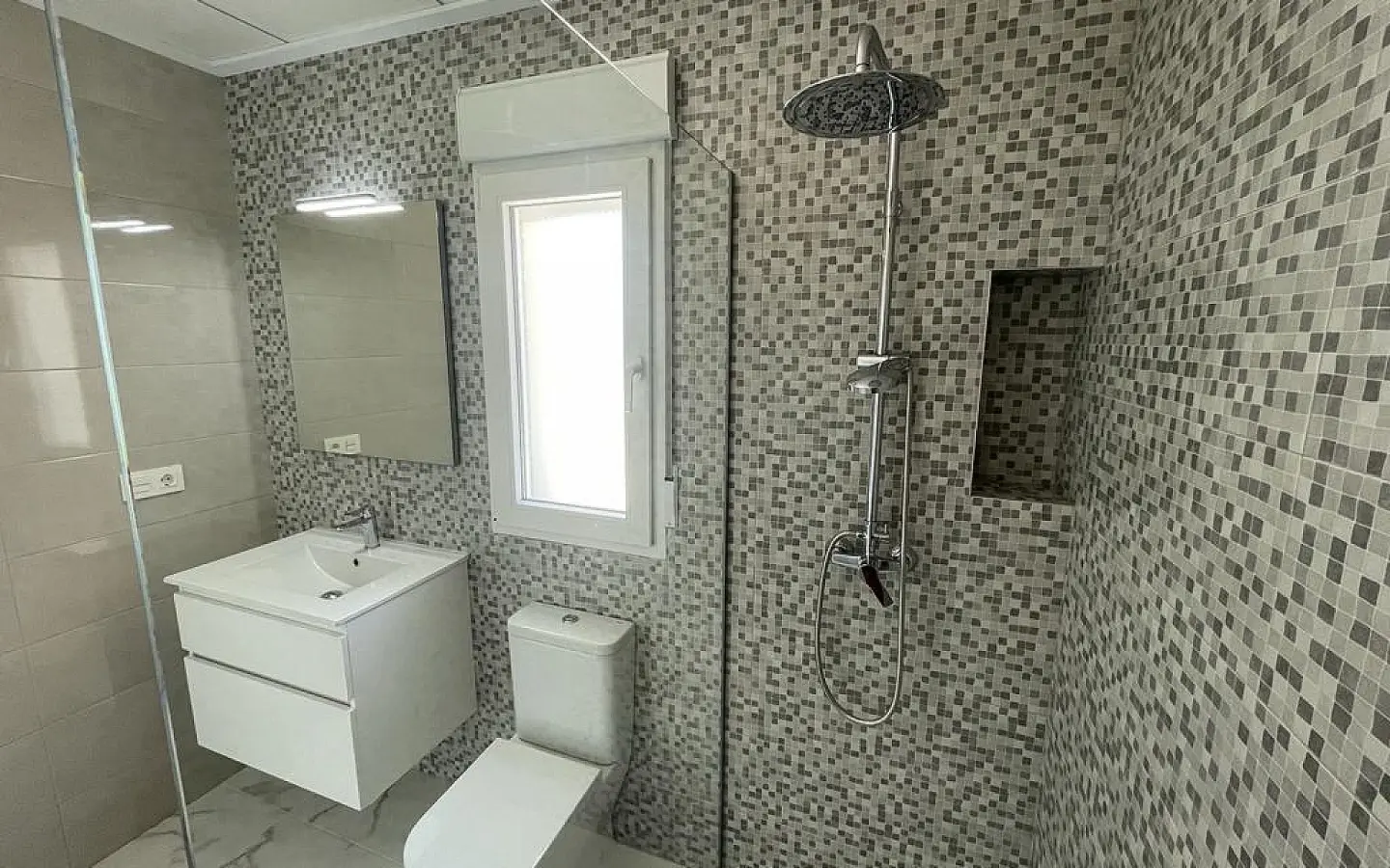 4-bedroom Detached Villa In Pinoso, Spain (270 M²)
