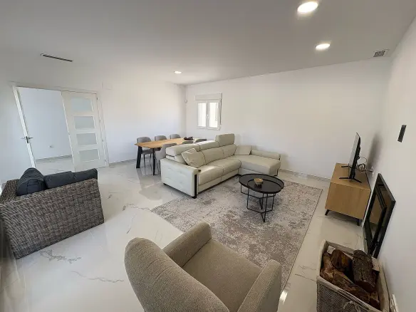 4-bedroom Detached Villa In Pinoso, Spain (180 M²)