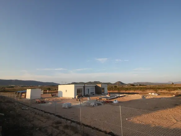 3-bedroom Detached Villa In Pinoso, Spain (150 M²)