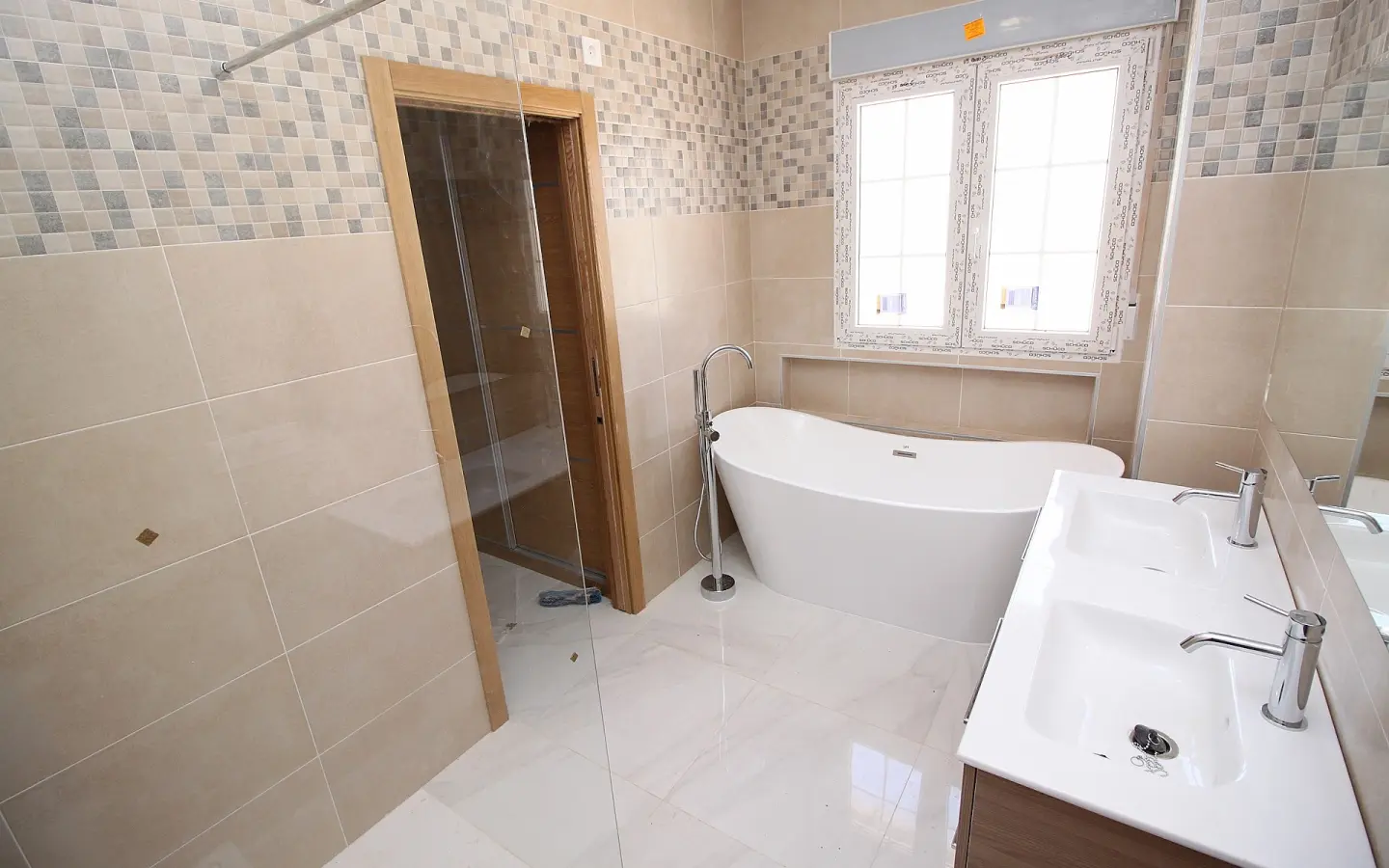 4-bedroom Detached Villa In Pinoso, Spain (195 M²)