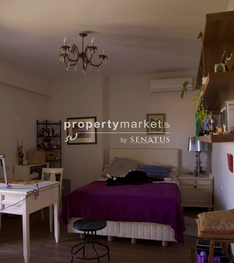 Detached House 220 M²