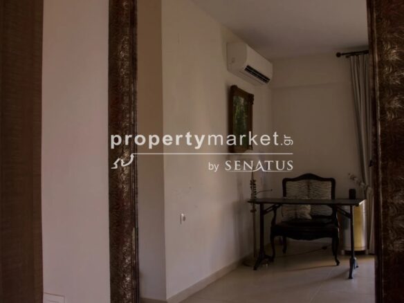 Detached House 220 M²