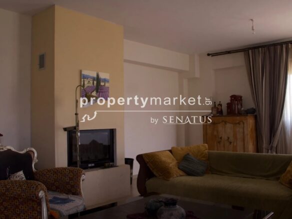Detached House 220 M²