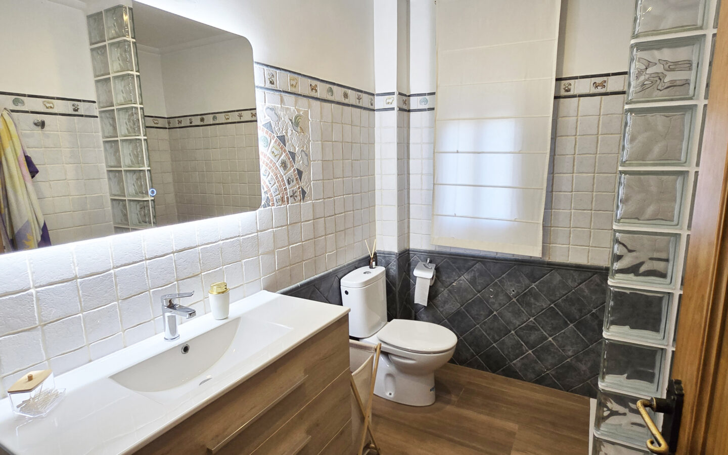 En Venta Fabuloso Chalet En Novelda-alicante- Situado En La Costa Blanca-espaÑa