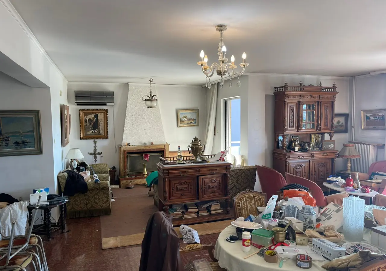 Flat 126 M² In Athens