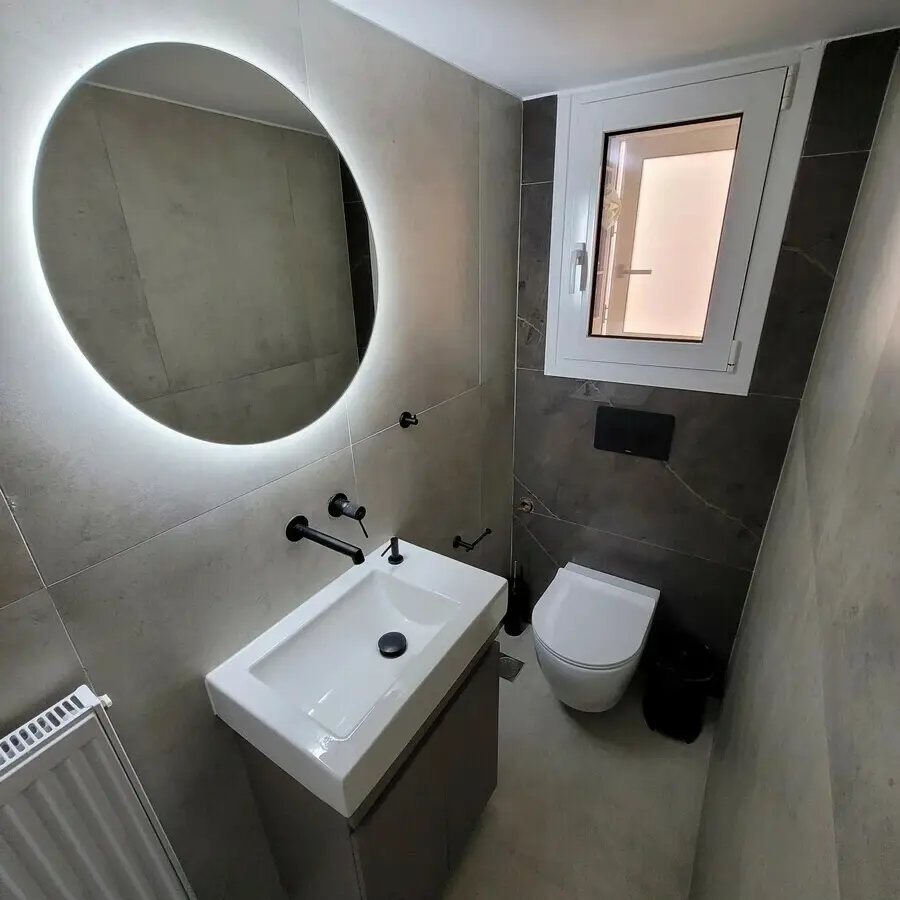 Duplex 138 M² In Athens