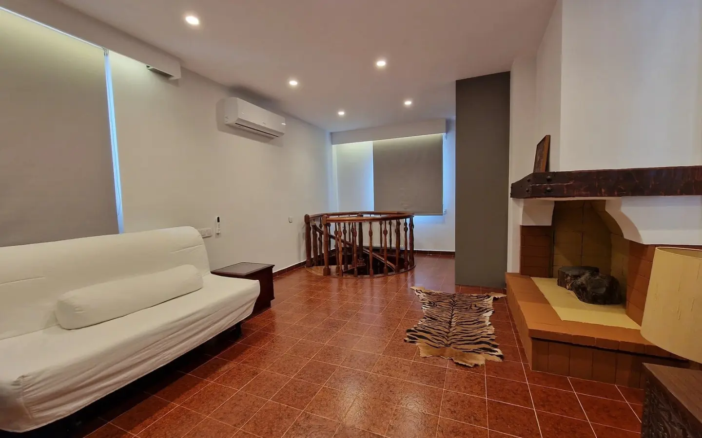 Duplex 138 M² In Athens