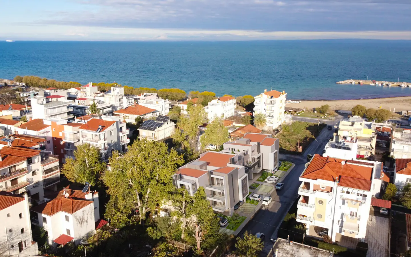 Business 59 M² In Thessaloniki