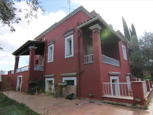 4-bedroom Detached House In Corfu, Greece (200 M²)