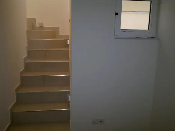 2-bedroom Maisonette In Githeio, Greece (112 M²)