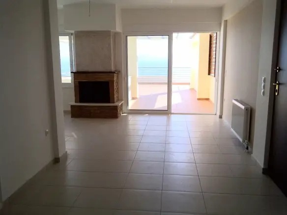 2-bedroom Maisonette In Githeio, Greece (112 M²)