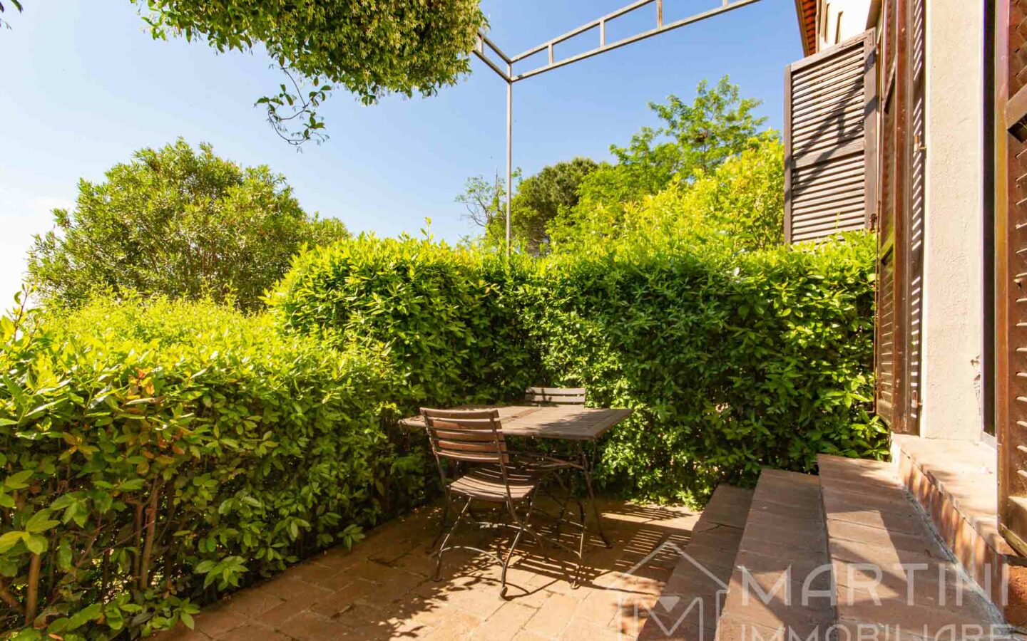 Apartment In Tuscany With Garden And Parking