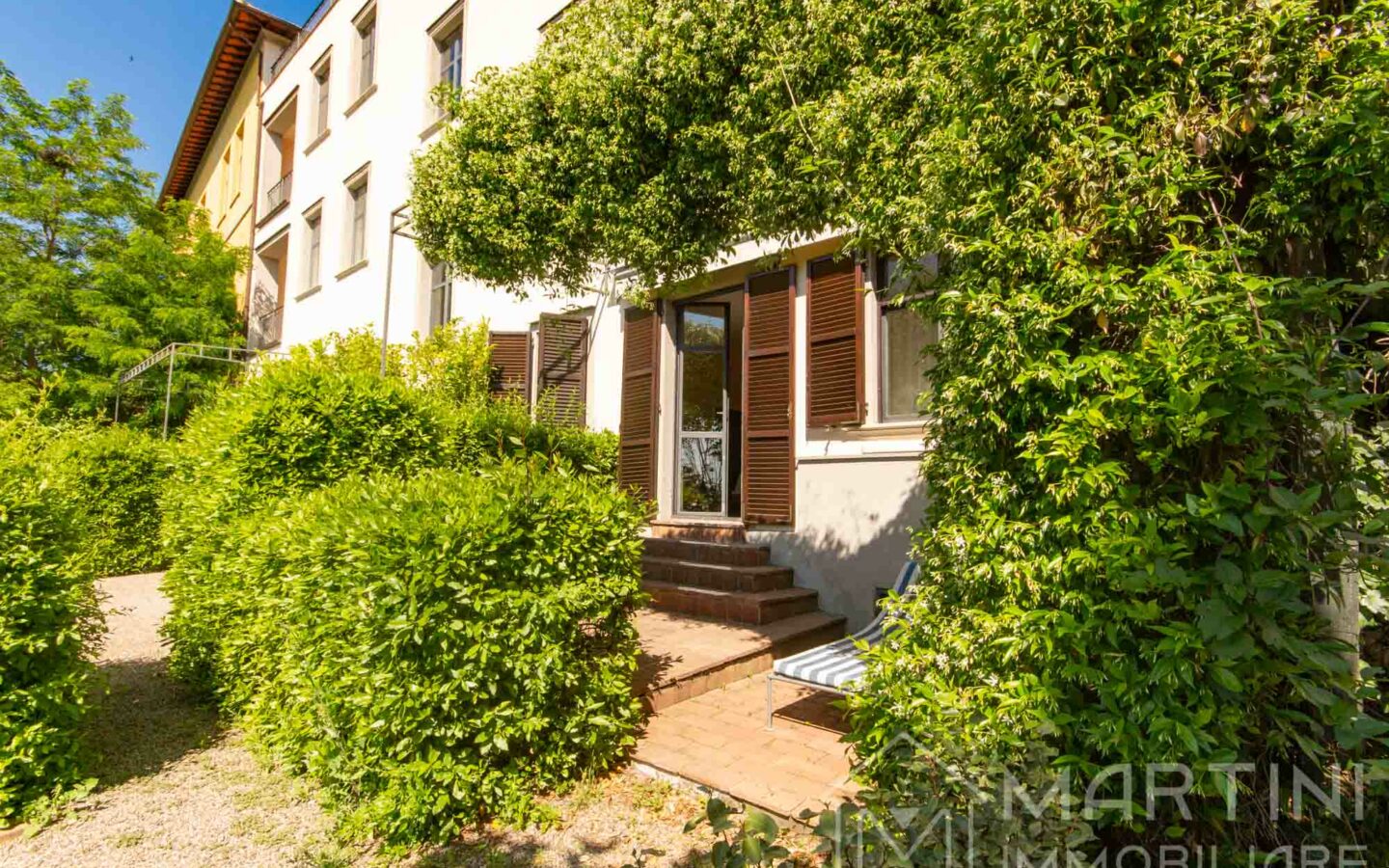 Apartment In Tuscany With Garden And Parking
