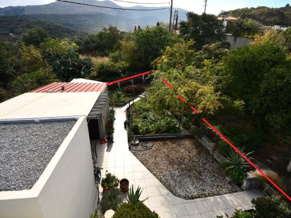 2 Bedroom House With Garden – East Crete
