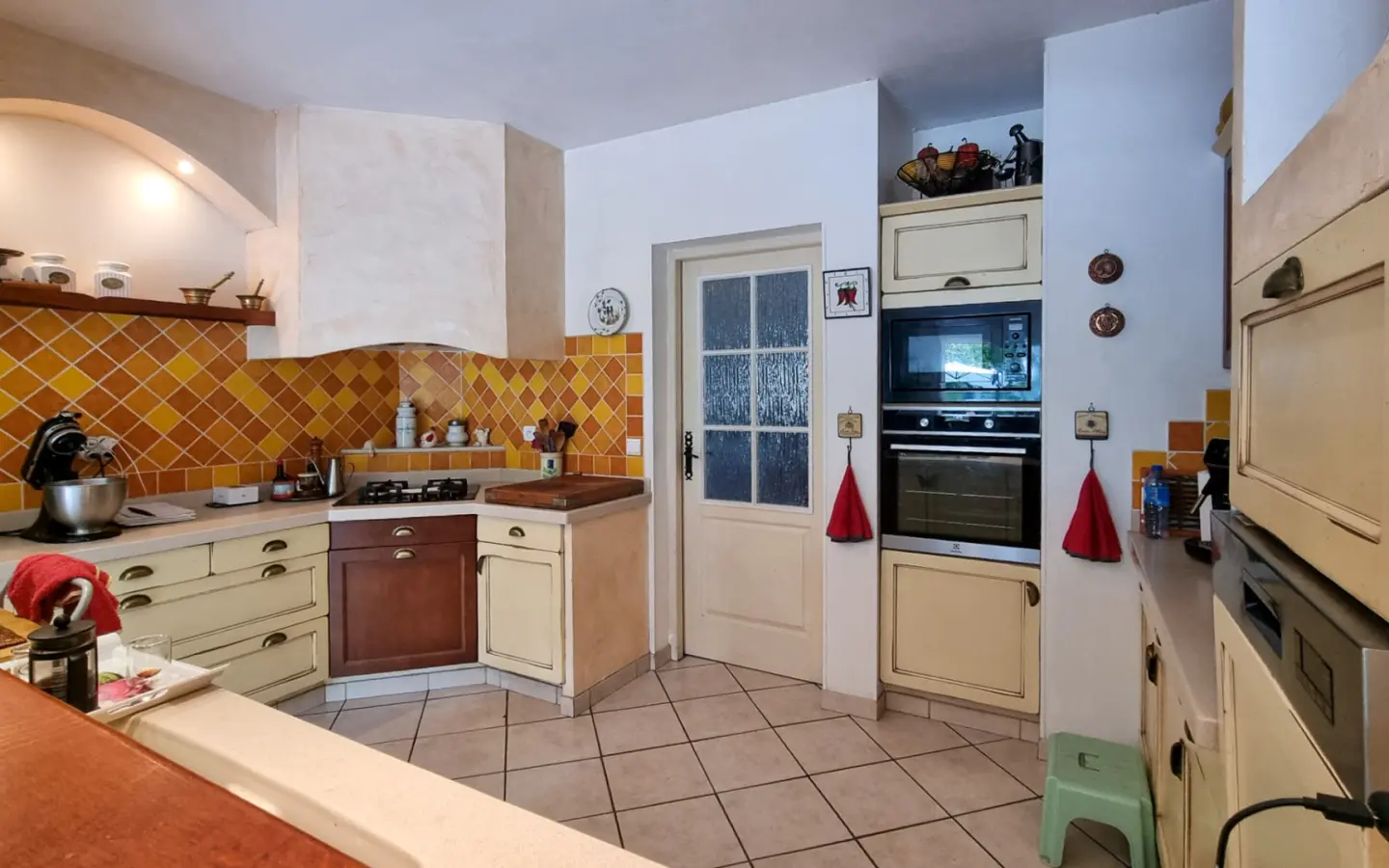 Spacious Countryside Residence With Pyrenean Views, Outbuildings, And Development Potential – Between Fanjeaux And Mirepoix