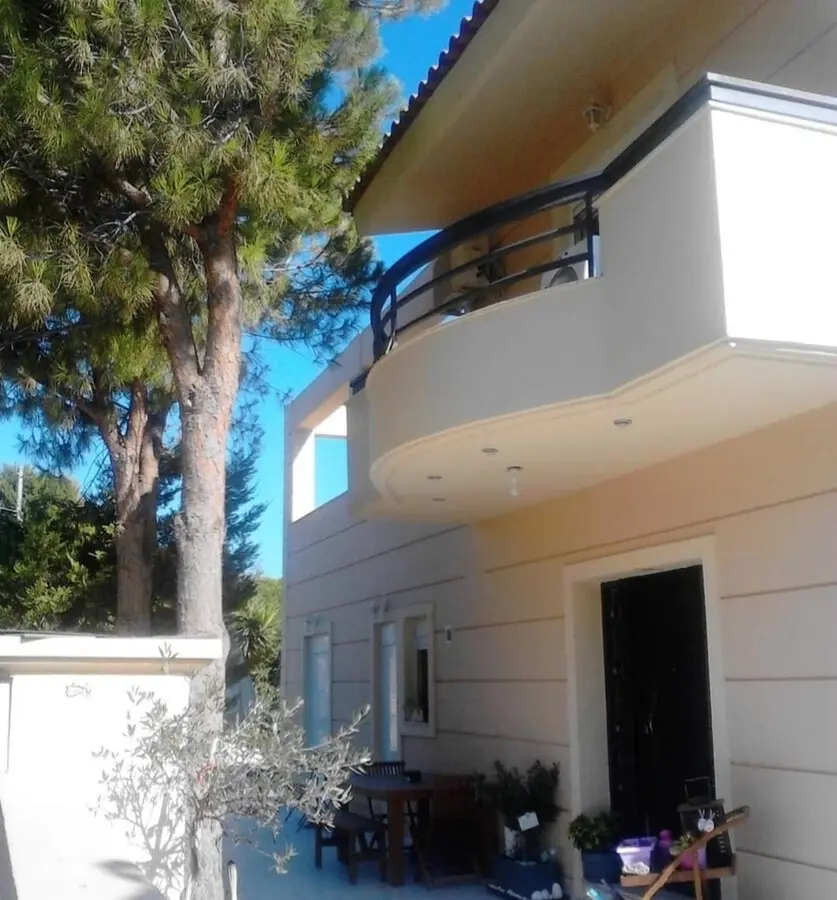 Detached House 250 M² In Attica