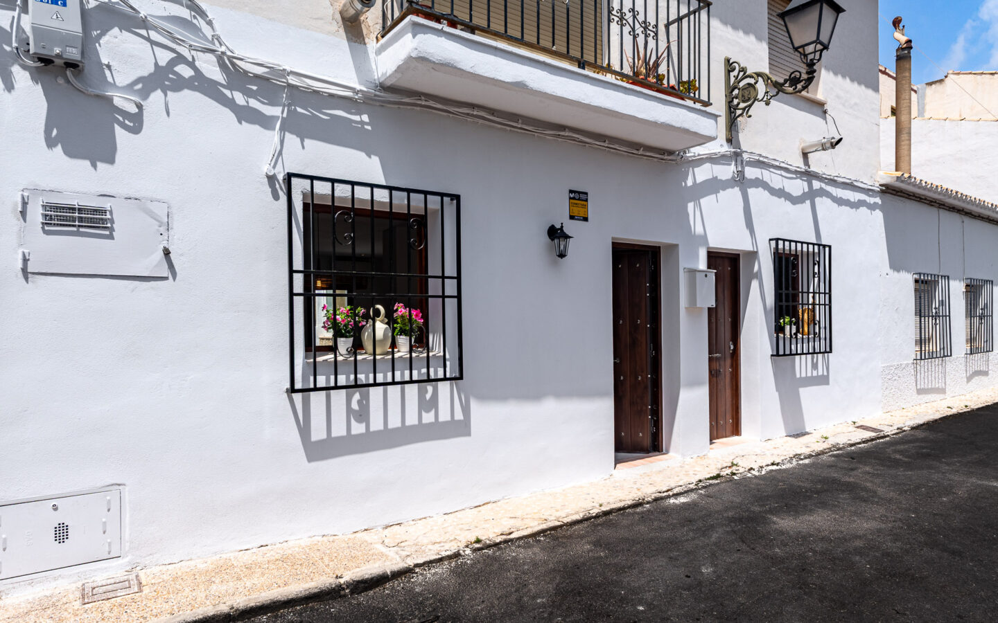 Stylishly Renovated Home With Patio In The Heart Of Casco Antiguo, Altea