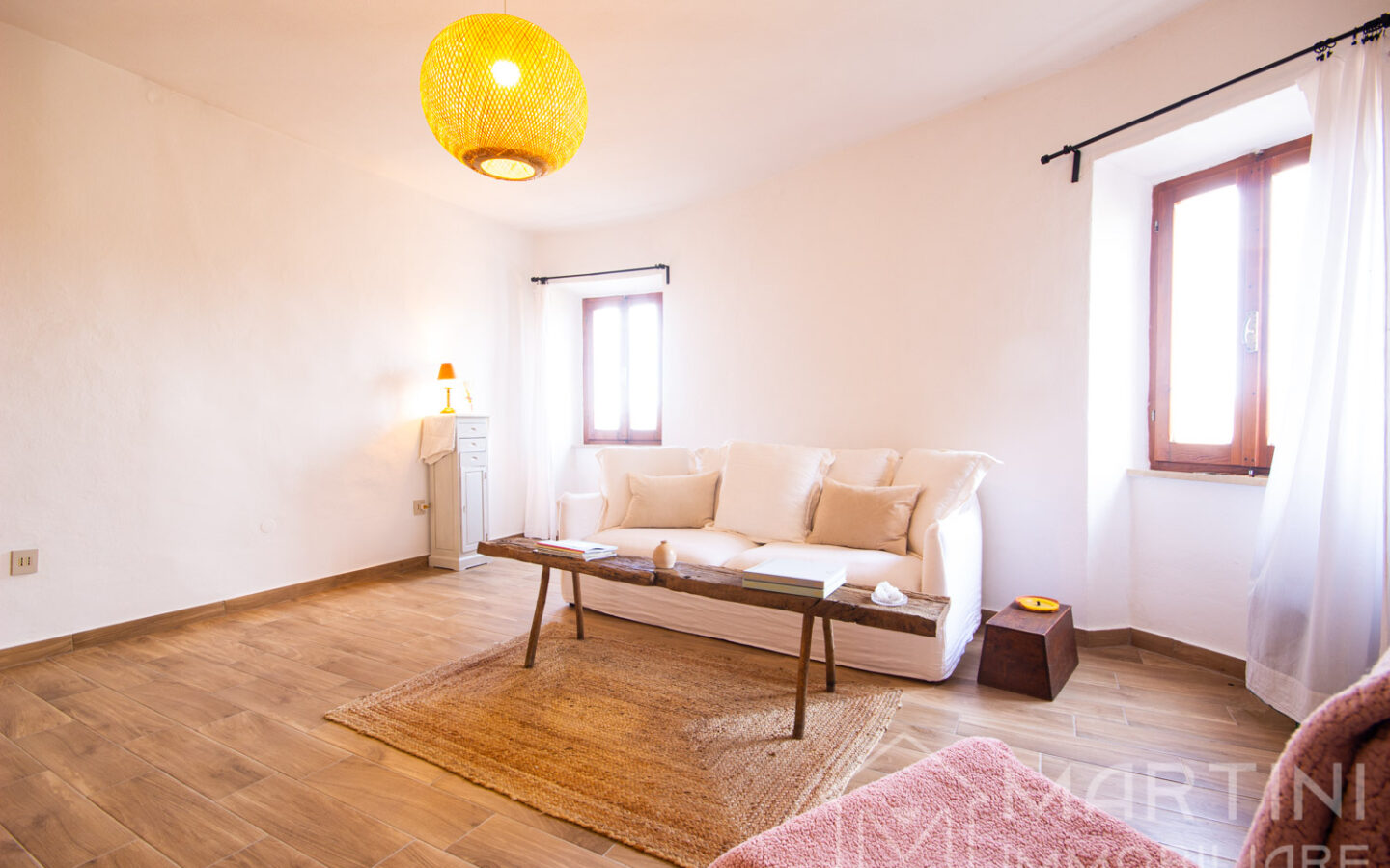 Renovated Apartment 2 Beds 2 Baths