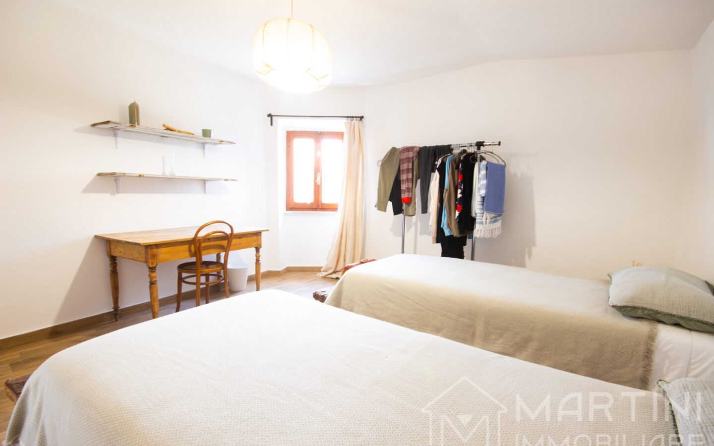 Renovated Apartment 2 Beds 2 Baths