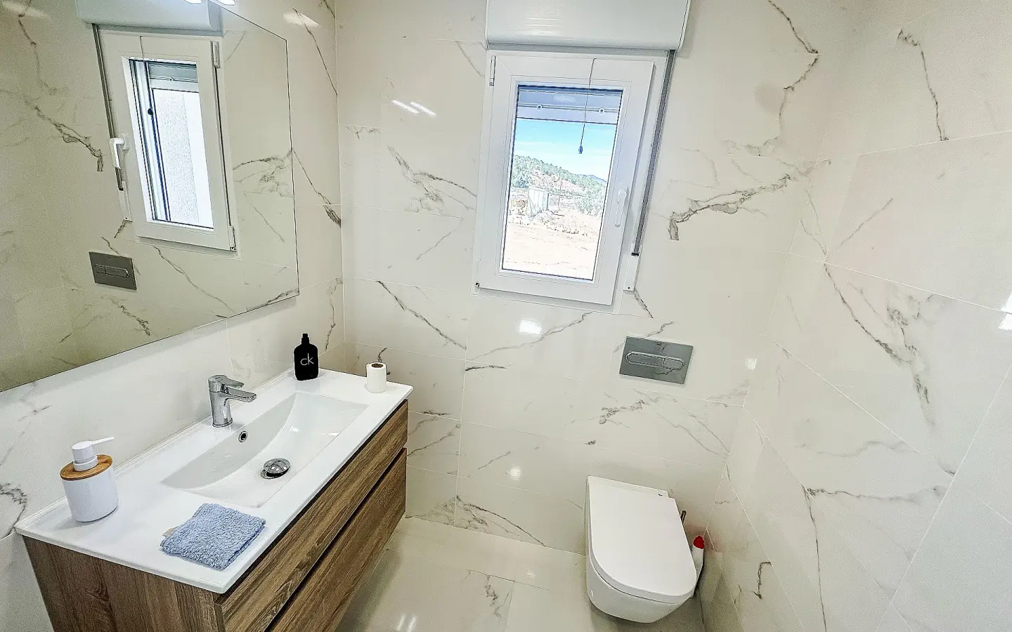 4-bedroom Detached Villa In Pinoso, Spain (180 M²)