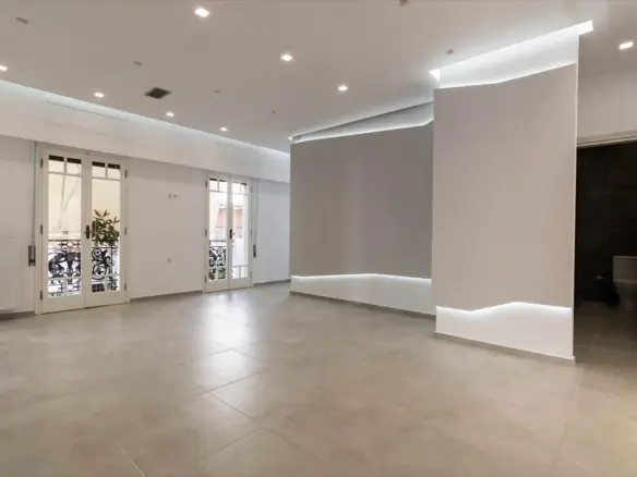 Commercial Property In Athens – Center – Center, Greece (305 M²)