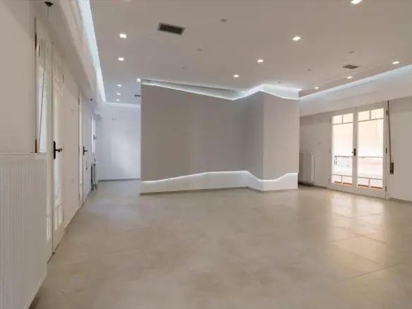 Commercial Property In Athens – Center – Center, Greece (305 M²)