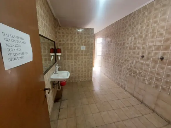 Commercial Property 37 M² In Thessaloniki