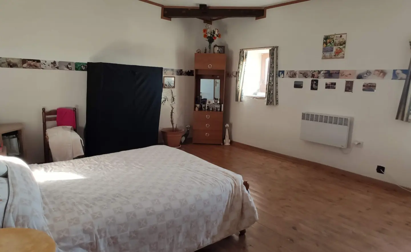 Farmhouse 3 Bedrooms, Guest House, Outbuildings And Garden, Chef Boutonne
