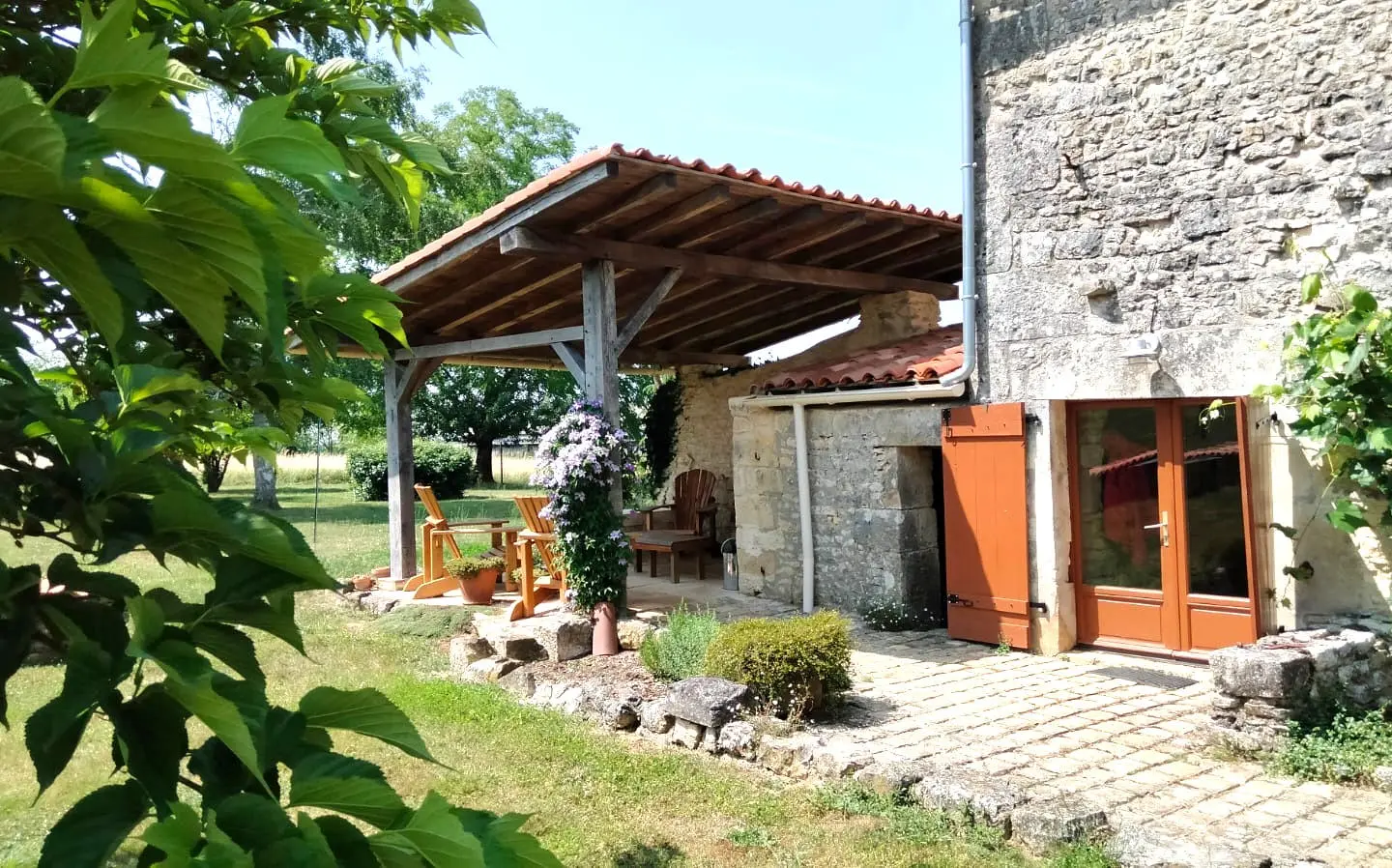 Restored Stone Farmhouse, Views, 5 Bedrooms, Barn, Guest Cottage, Outbuildings, Possible Income