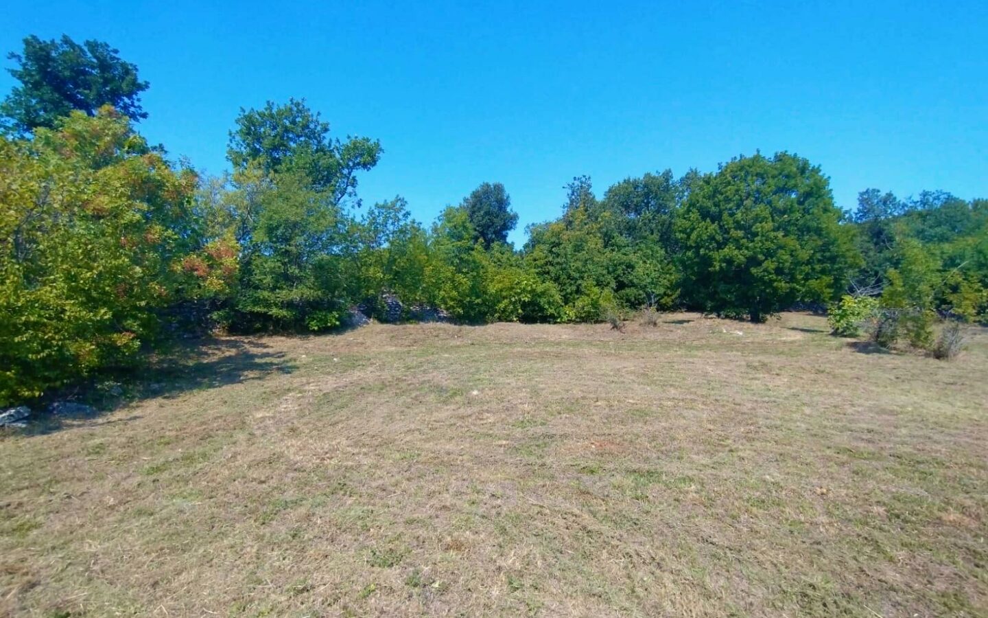 House With Large Land Plot In Rakalj, Croatia – Peace, Nature And Sea Nearby