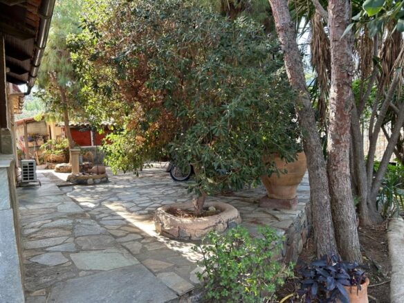 Single Storey House. Garden. 5 Minutes Drive To Agios Nikolaos And Beaches – East Crete