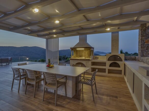 Modern Detached Villa In Quiet Location. Few Minutes To The Sea – East Crete