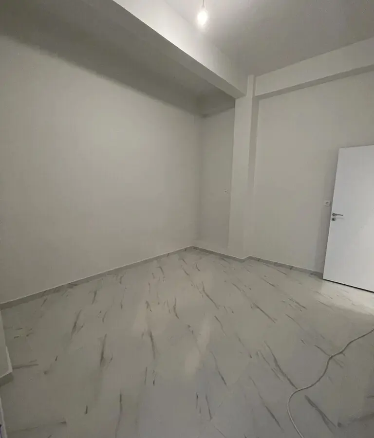 Flat 81 M² In Athens