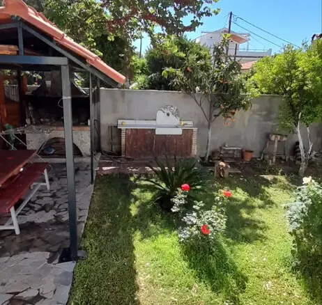 2-bedroom Detached House In Vilia, Greece (130 M²)